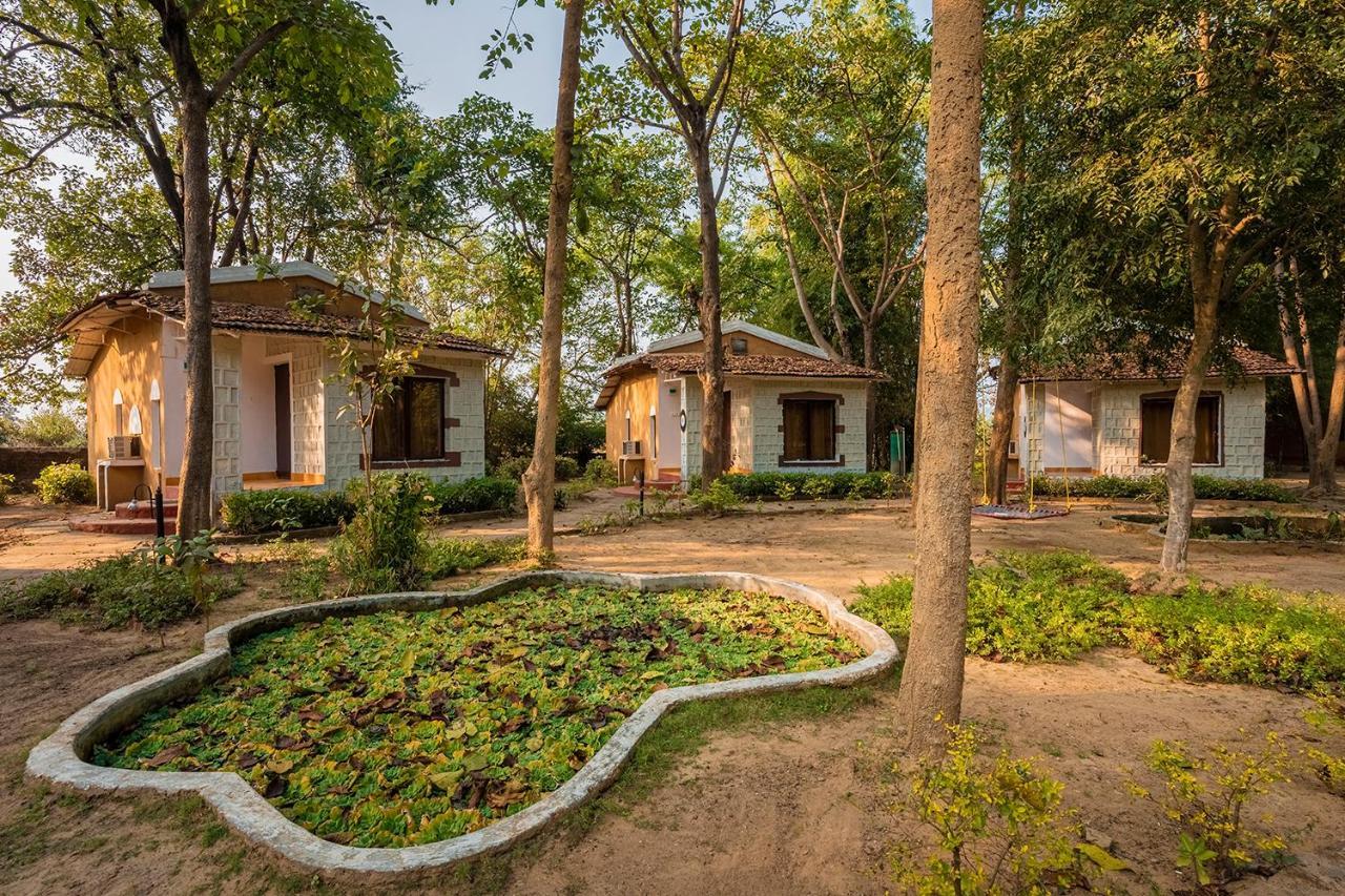 Jungle King Resort Kānha Eksteriør billede