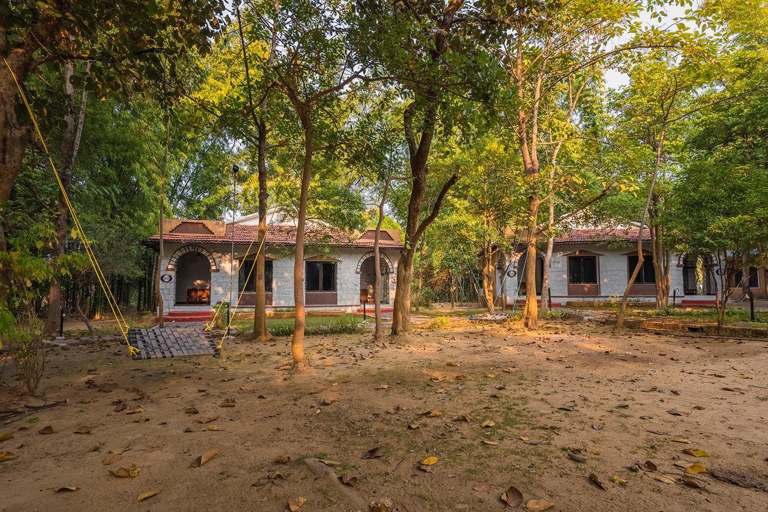 Jungle King Resort Kānha Eksteriør billede